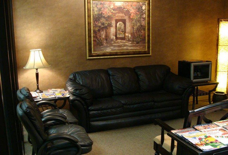 Comfortably furnished waiting room
