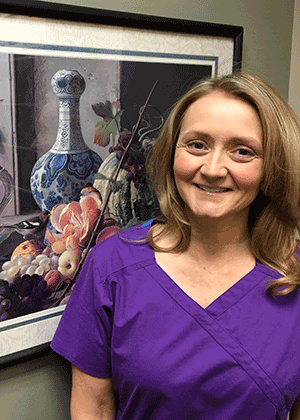 Headshot of dental hygienist Cynthia